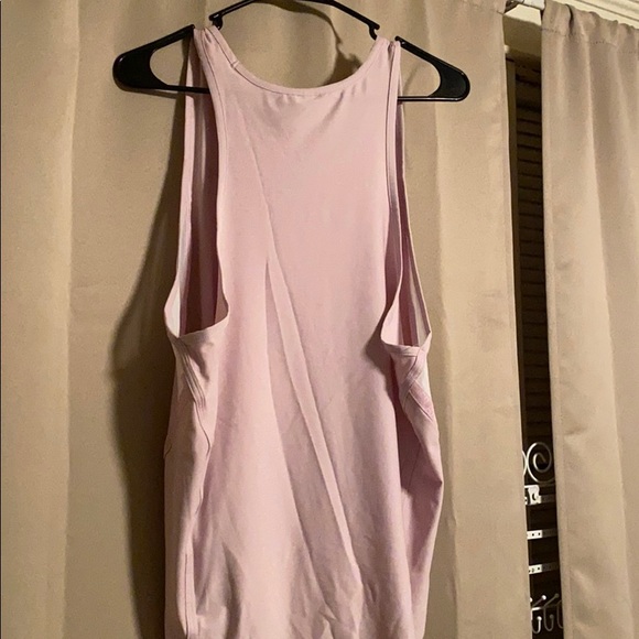 Tanktop - Picture 2 of 2